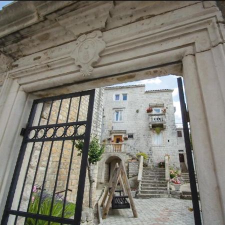 Studios Kadena Trogir - 18Th Century Stone House Buitenkant foto